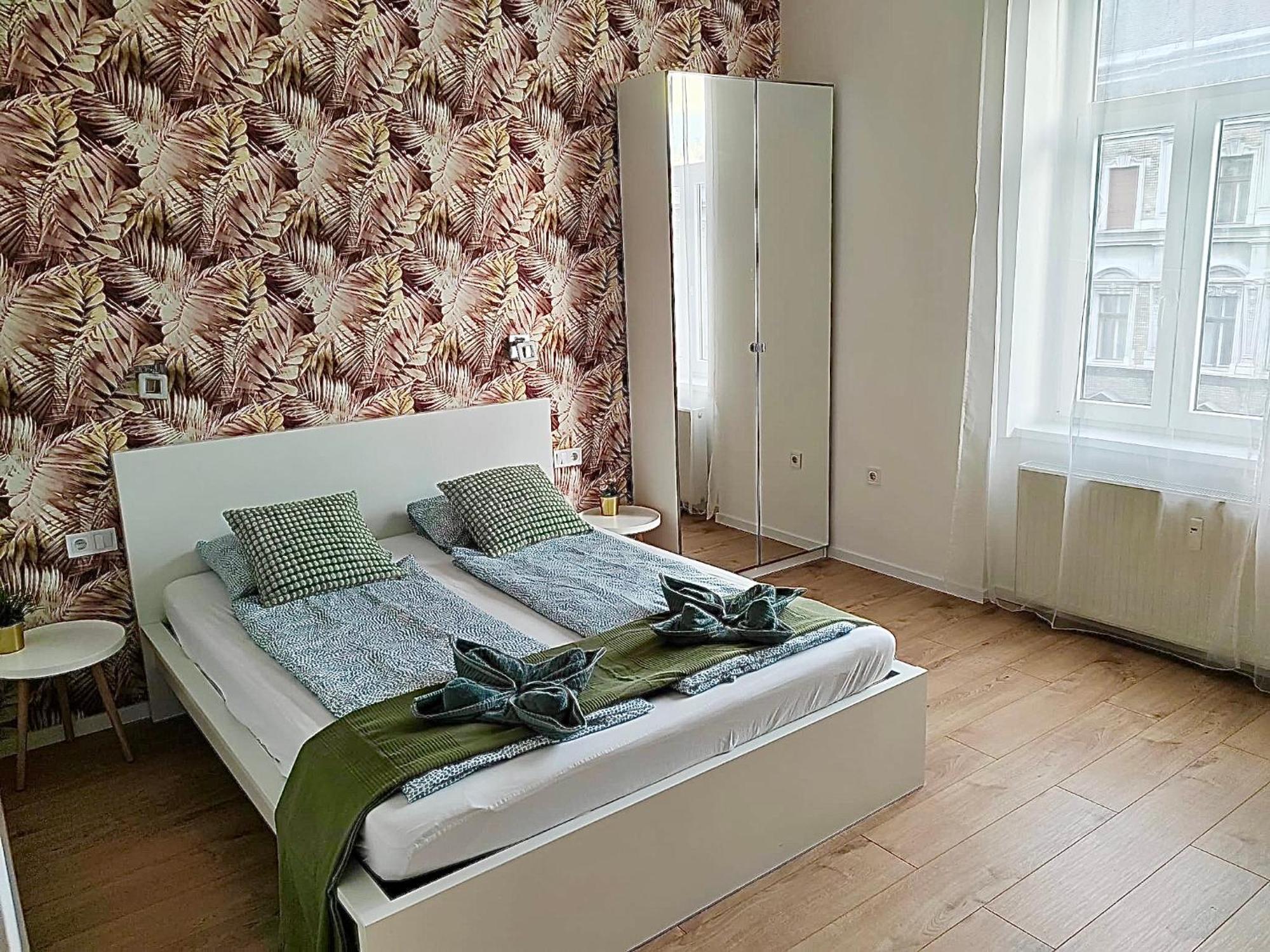 Home R374 #Freeparking بودابست المظهر الخارجي الصورة